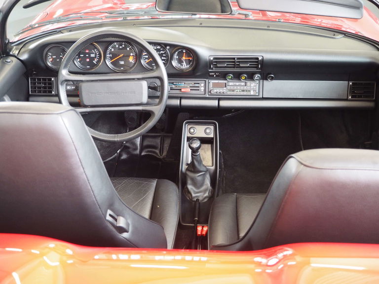 Porsche 911 Carrera 3.2 Speedster