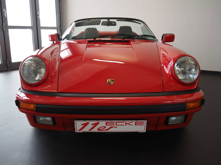 Porsche 911 Carrera 3.2 Speedster