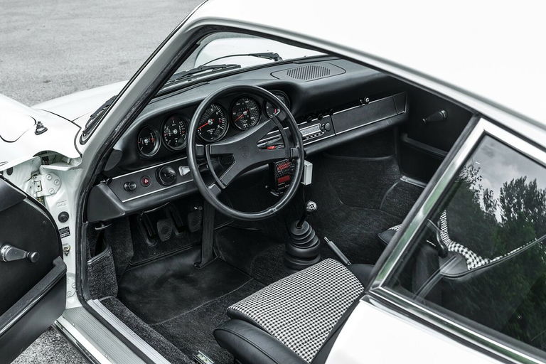 Porsche 911 Carrera RS