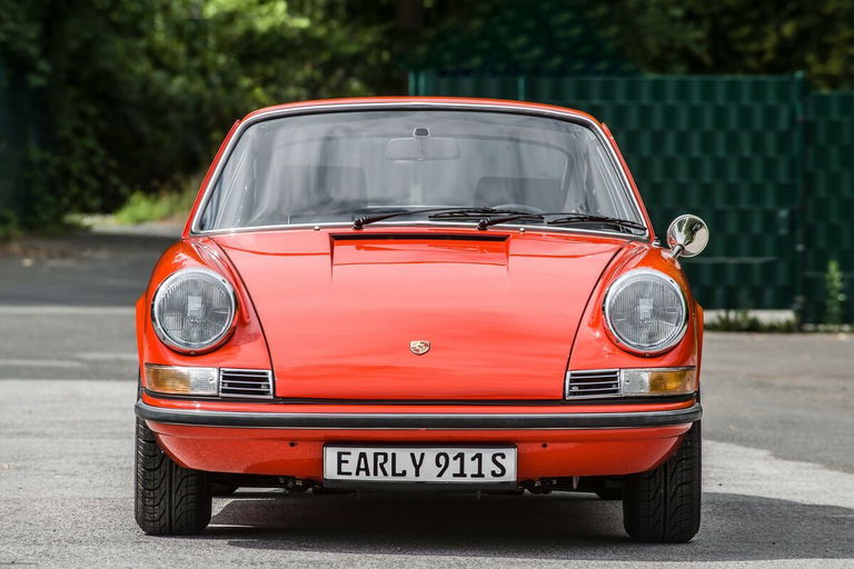 Porsche 911 S (F-Modell)