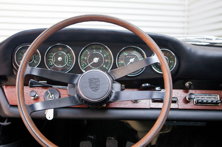 Porsche 911 (F-Modell)