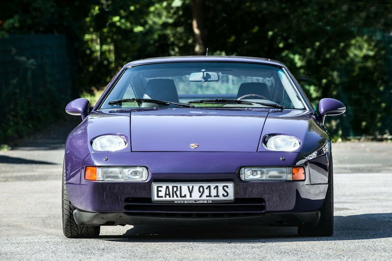 Porsche 928 GTS