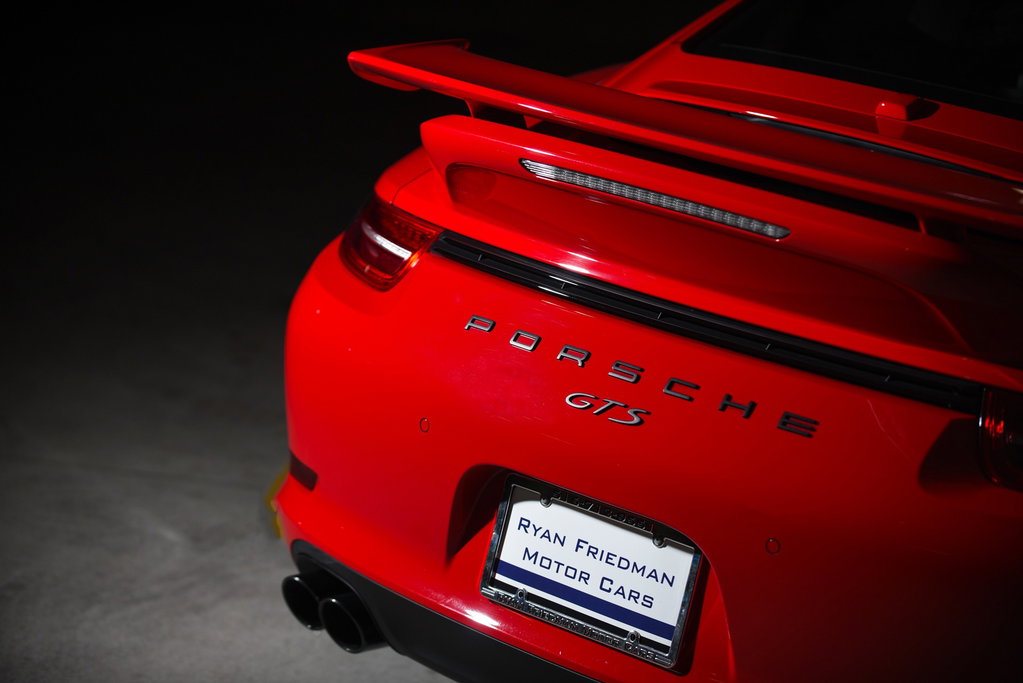 Porsche 991 Carrera GTS