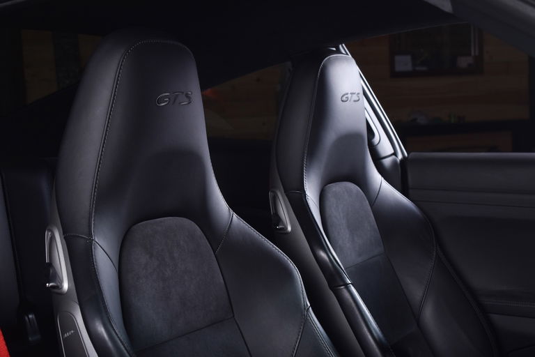 Porsche 991 Carrera GTS