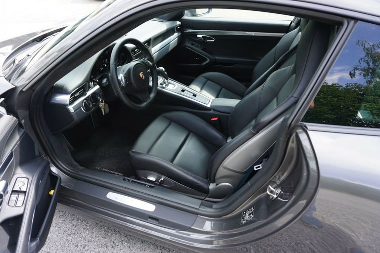Porsche 991 Carrera