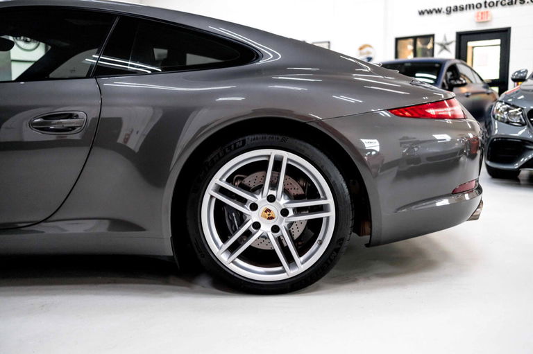 Porsche 991 Carrera