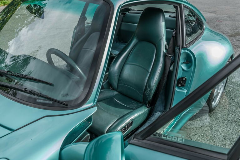 Porsche 993 Carrera 4S