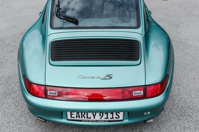 Porsche 993 Carrera 4S