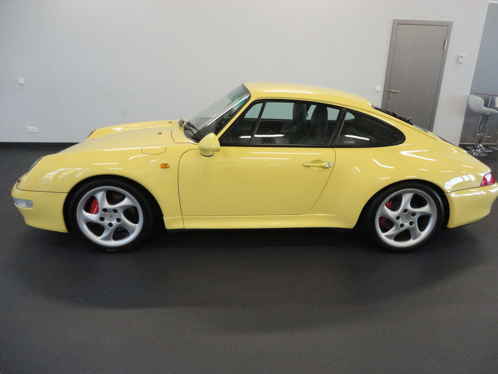 Porsche 993 Carrera 4S