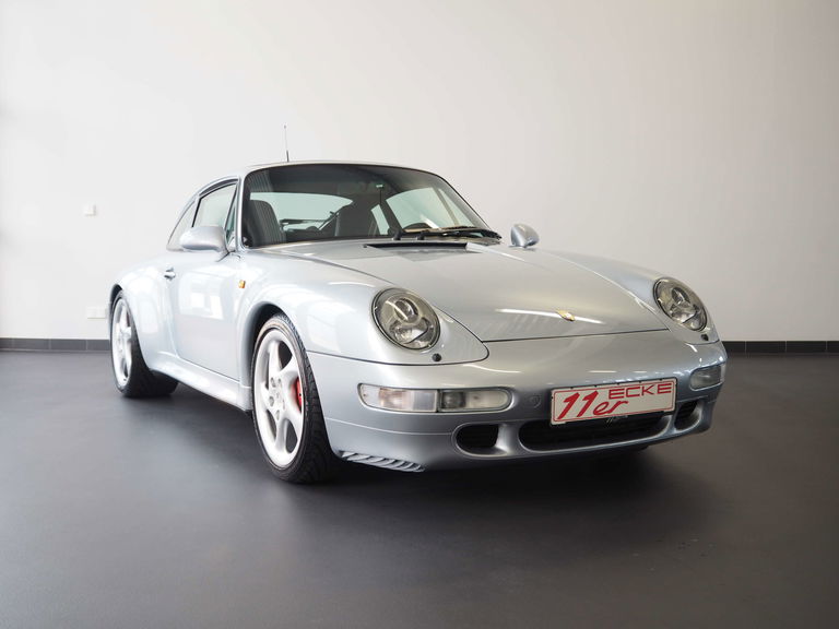 Porsche 993 Carrera 4S