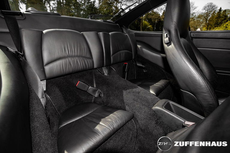 Porsche 993 Carrera 4S