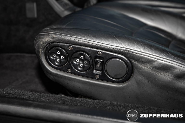 Porsche 993 Carrera 4S