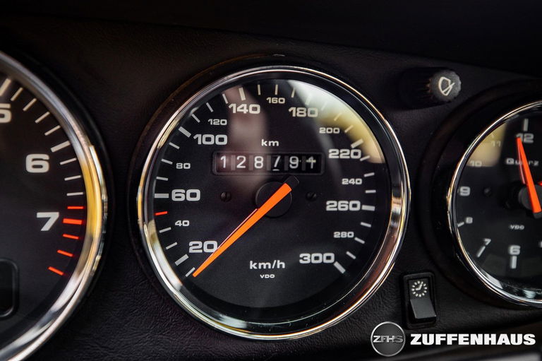 Porsche 993 Carrera 4S