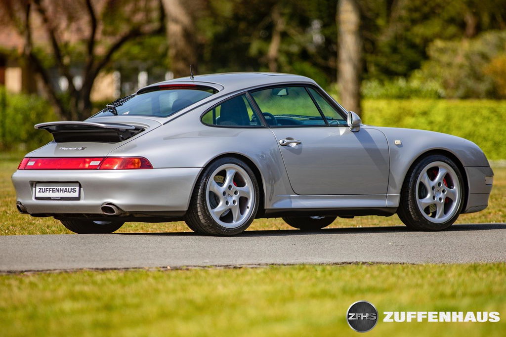 Porsche 993 Carrera 4S