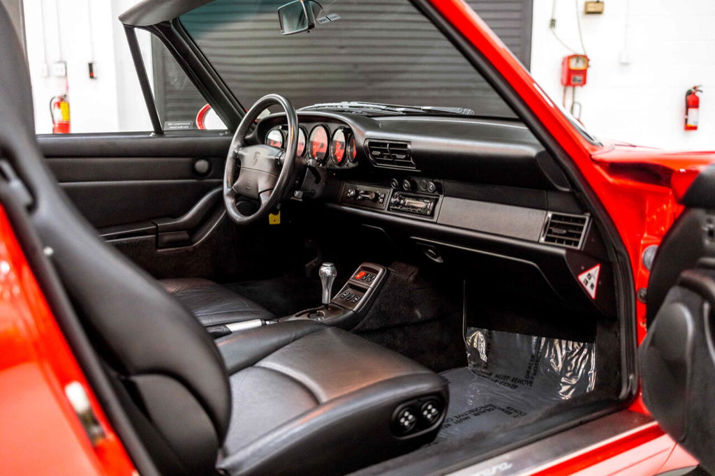 Porsche 993 Carrera