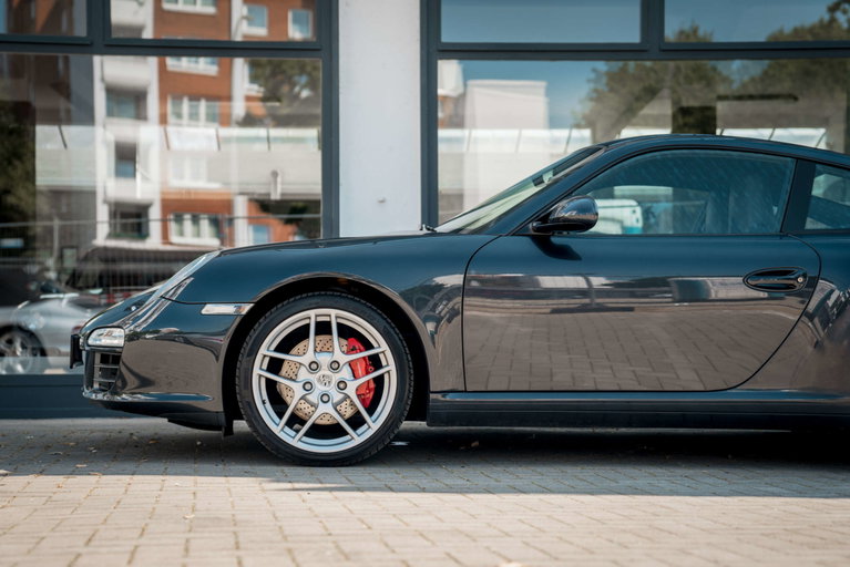 Porsche 997.2 Carrera 4S