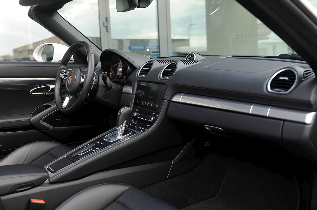 Porsche 718 Boxster S