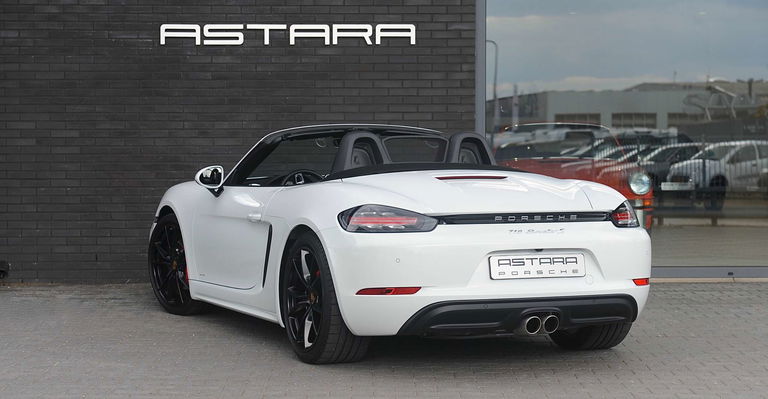 Porsche 718 Boxster S