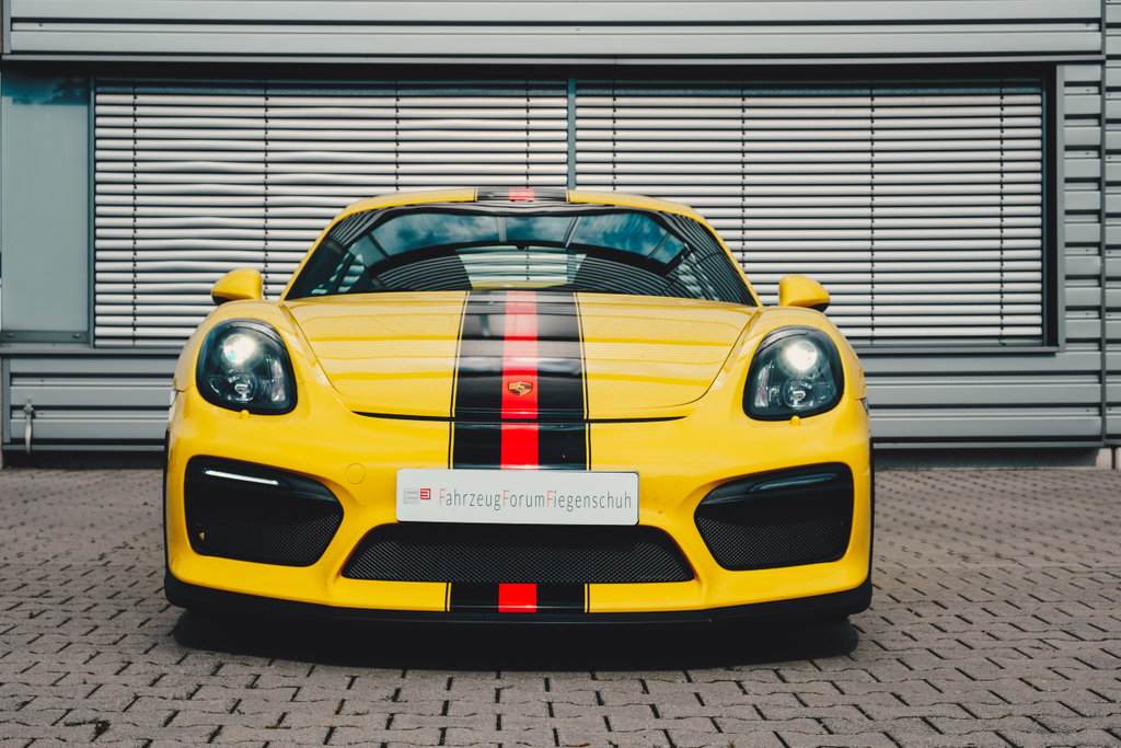Porsche 981 Cayman GT4