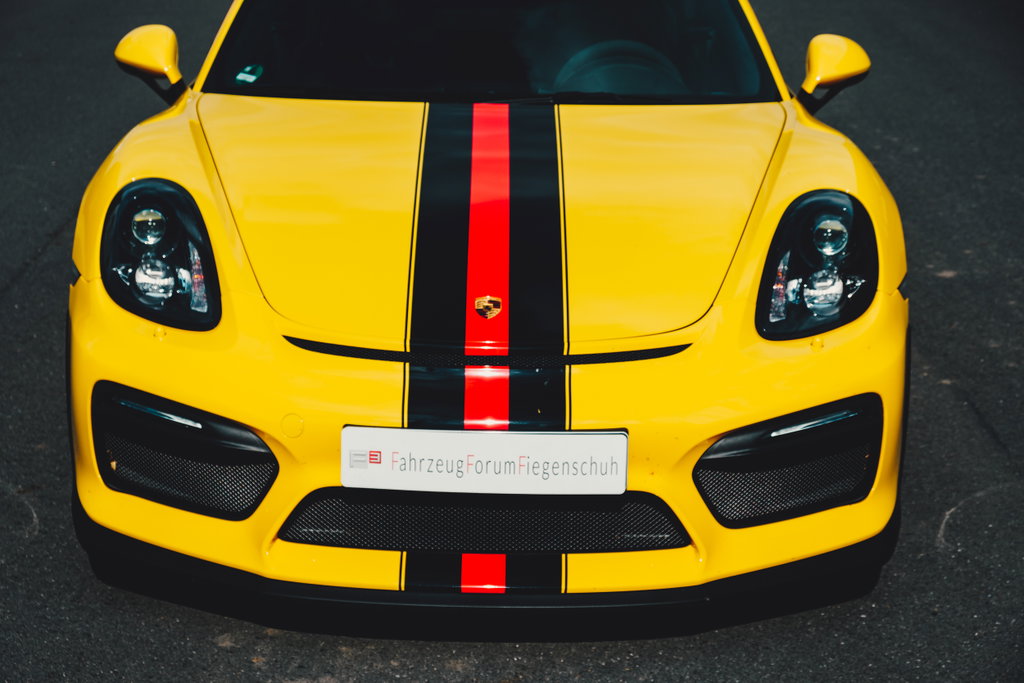 Porsche 981 Cayman GT4