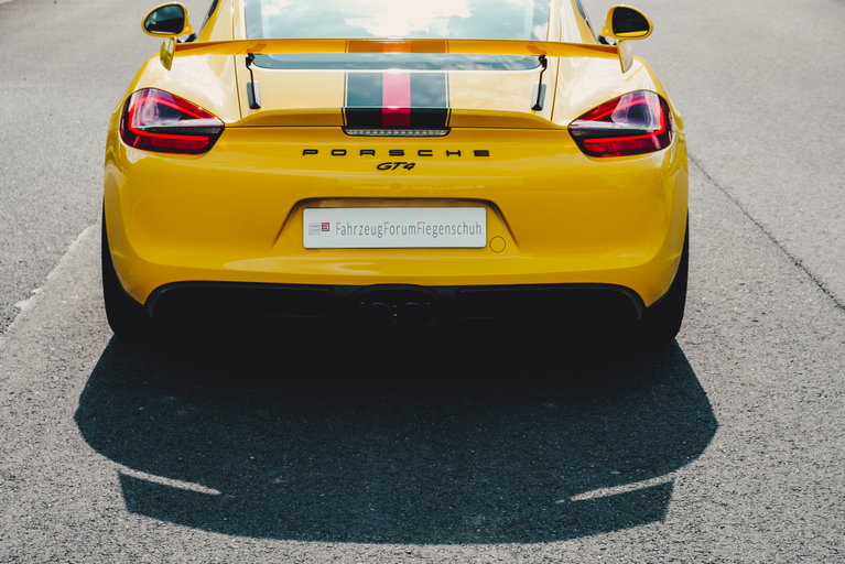 Porsche 981 Cayman GT4