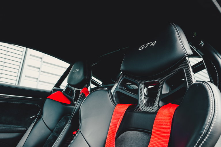 Porsche 981 Cayman GT4
