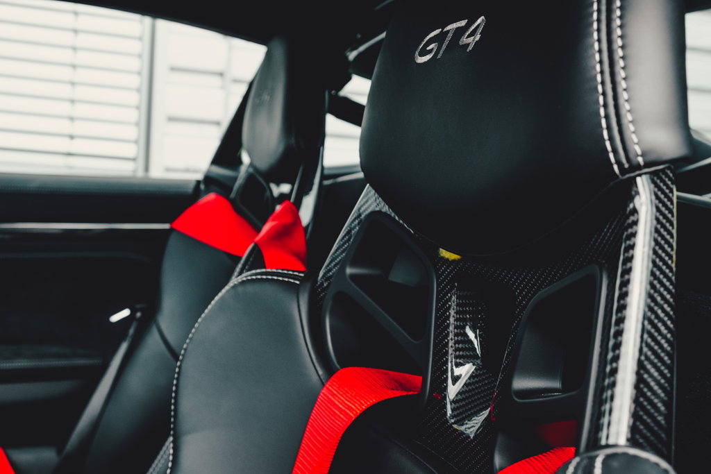 Porsche 981 Cayman GT4