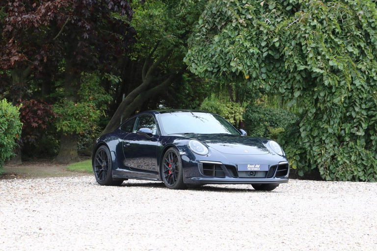 Porsche 991.2 Carrera GTS