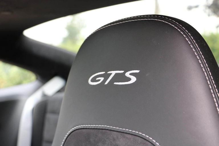 Porsche 991.2 Carrera GTS