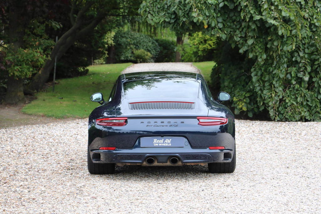 Porsche 991.2 Carrera GTS