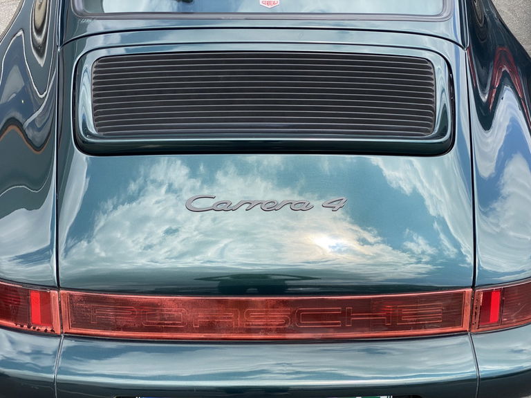 Porsche 964 Carrera 4