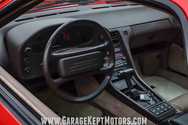 Porsche 928 S