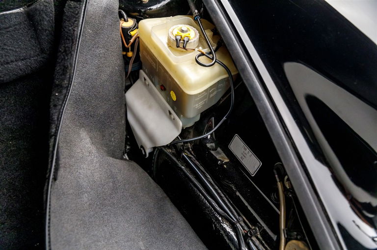 Porsche 964 America Roadster