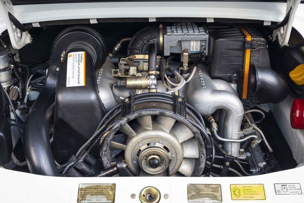 Porsche 911 Carrera 3.2 Speedster