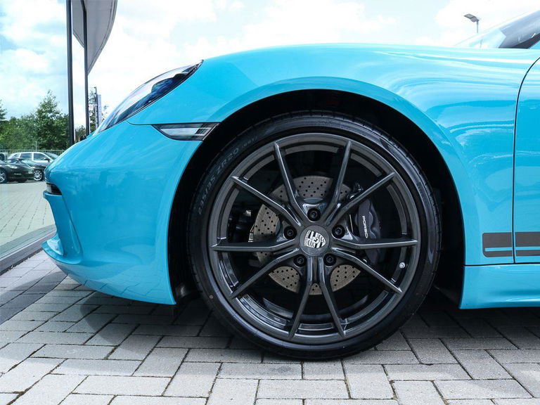 Porsche 718 Boxster T