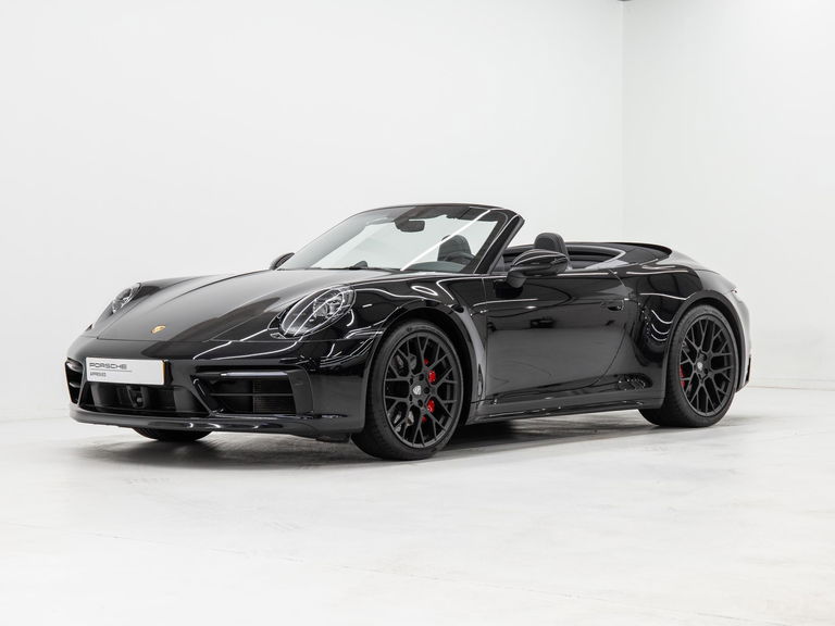 Porsche 992 Carrera 4S