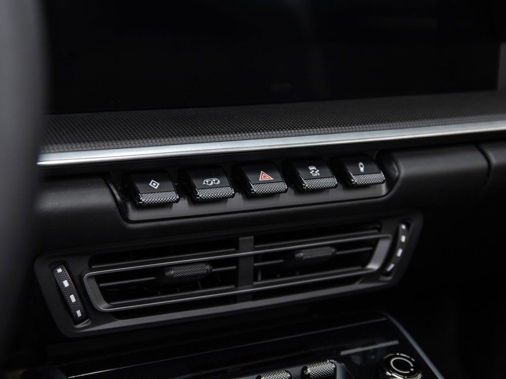 Porsche 992 Carrera 4S