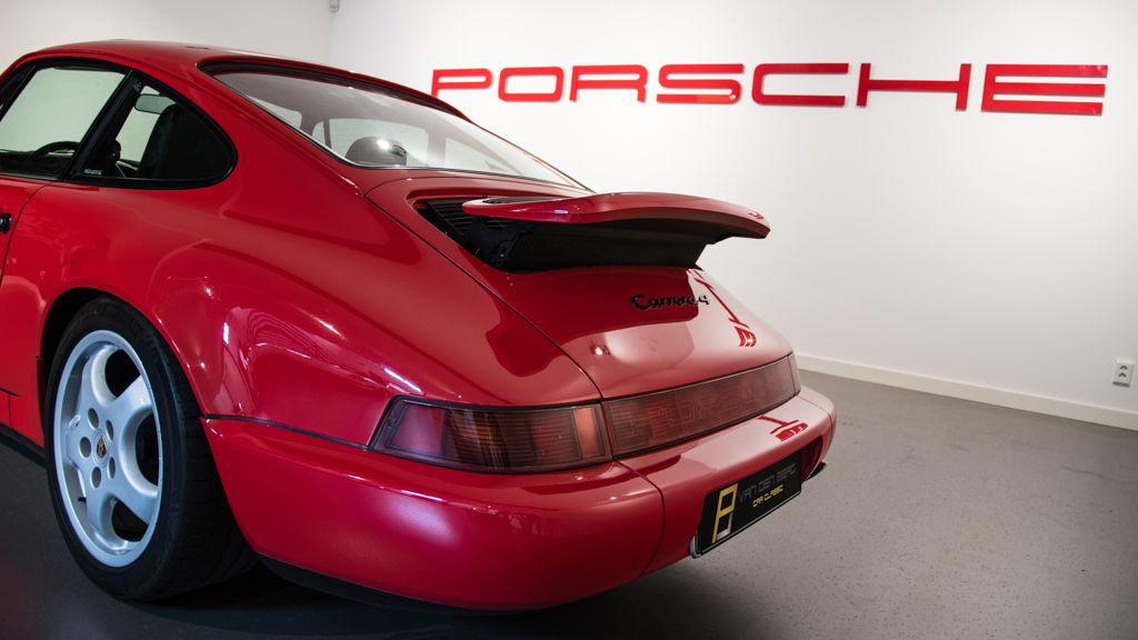 Porsche 964 Carrera 4
