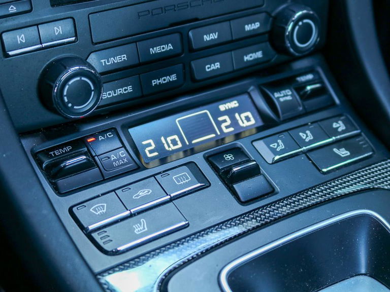 Porsche 991.2 Carrera 4 GTS