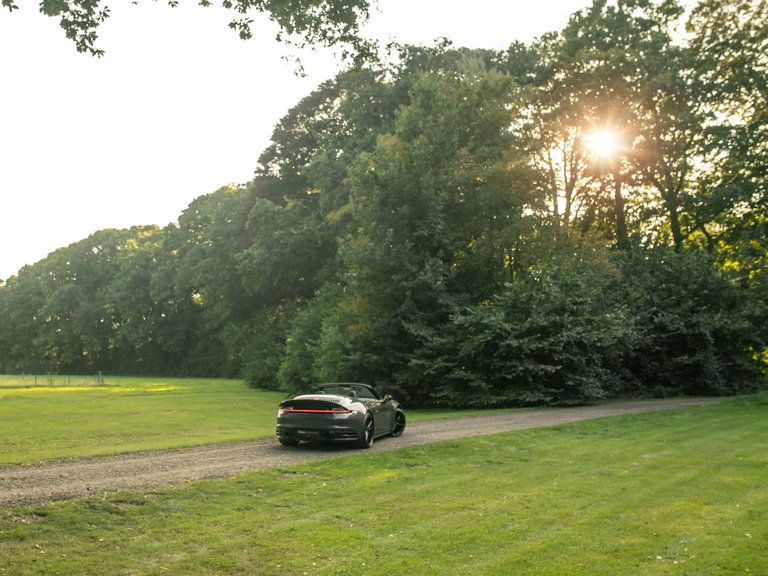 Porsche 992 Carrera 4S