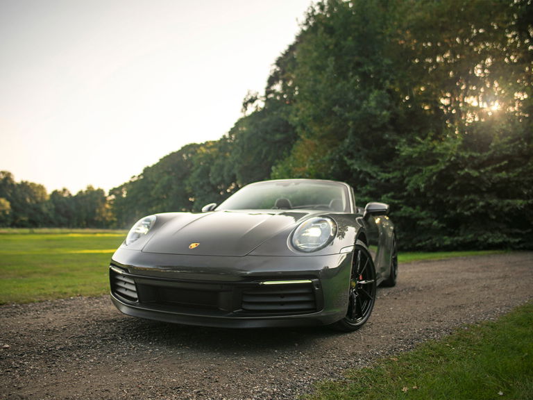 Porsche 992 Carrera 4S