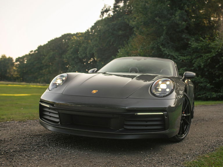 Porsche 992 Carrera 4S
