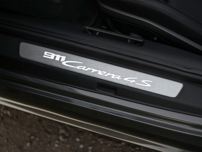 Porsche 992 Carrera 4S