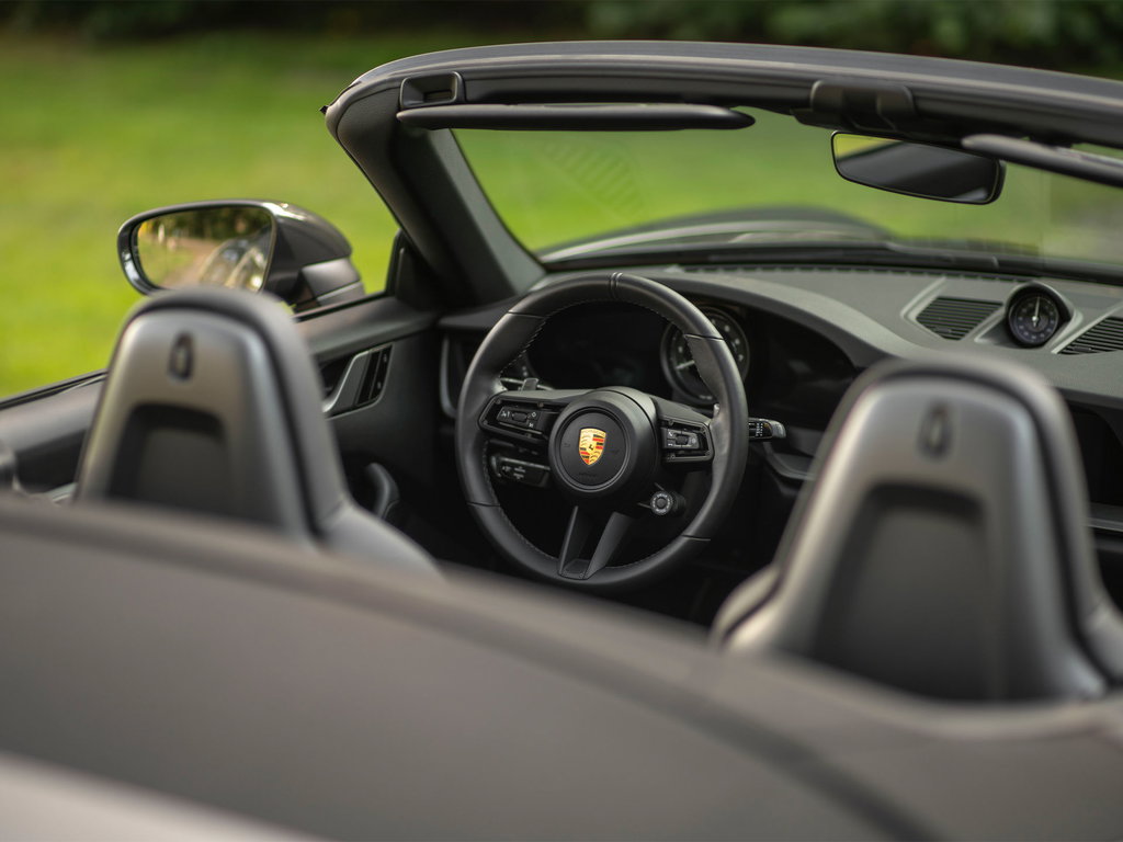 Porsche 992 Carrera 4S