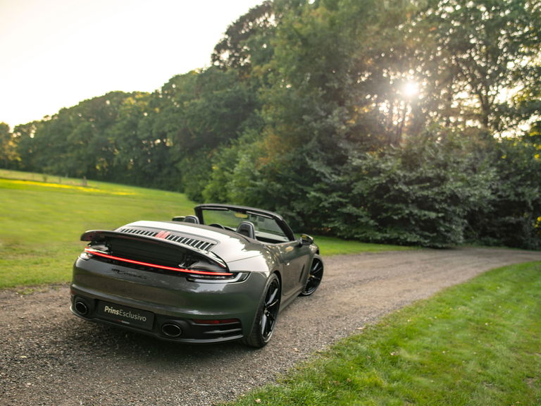 Porsche 992 Carrera 4S