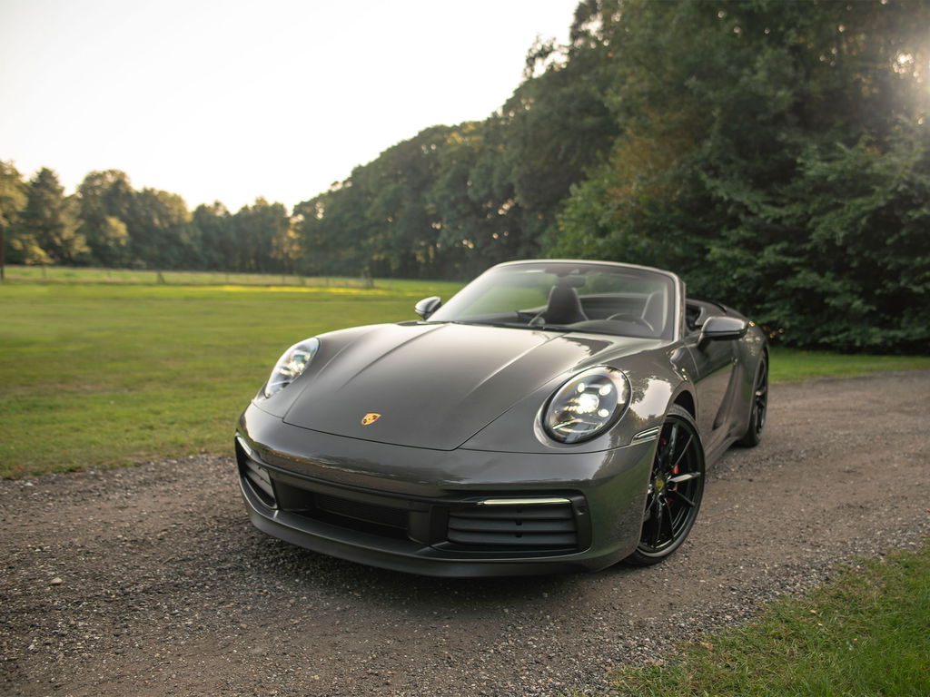 Porsche 992 Carrera 4S
