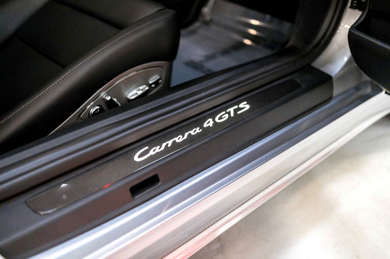 Porsche 991.2 Carrera 4 GTS