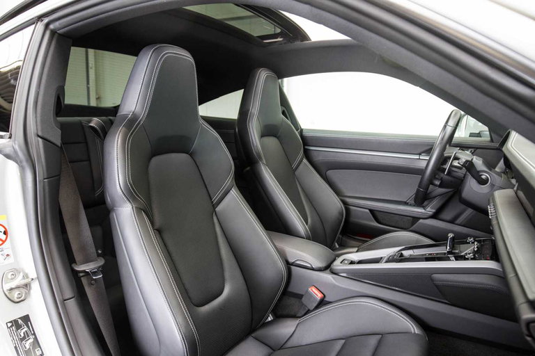 Porsche 992 Carrera S