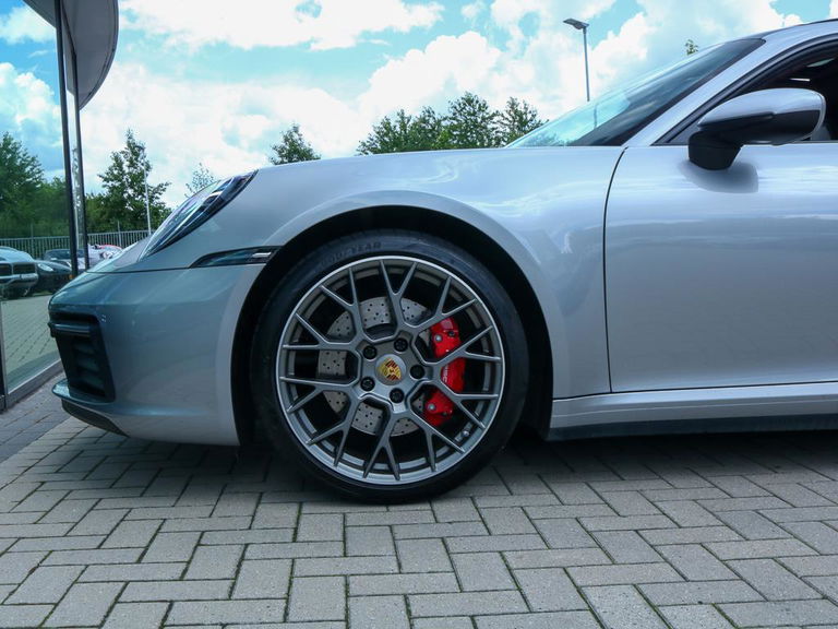 Porsche 992 Carrera S