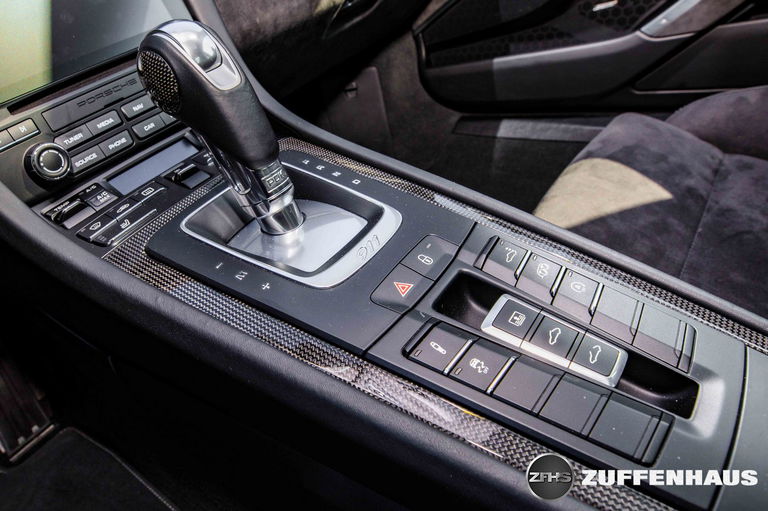 Porsche 991.2 Carrera 4 GTS